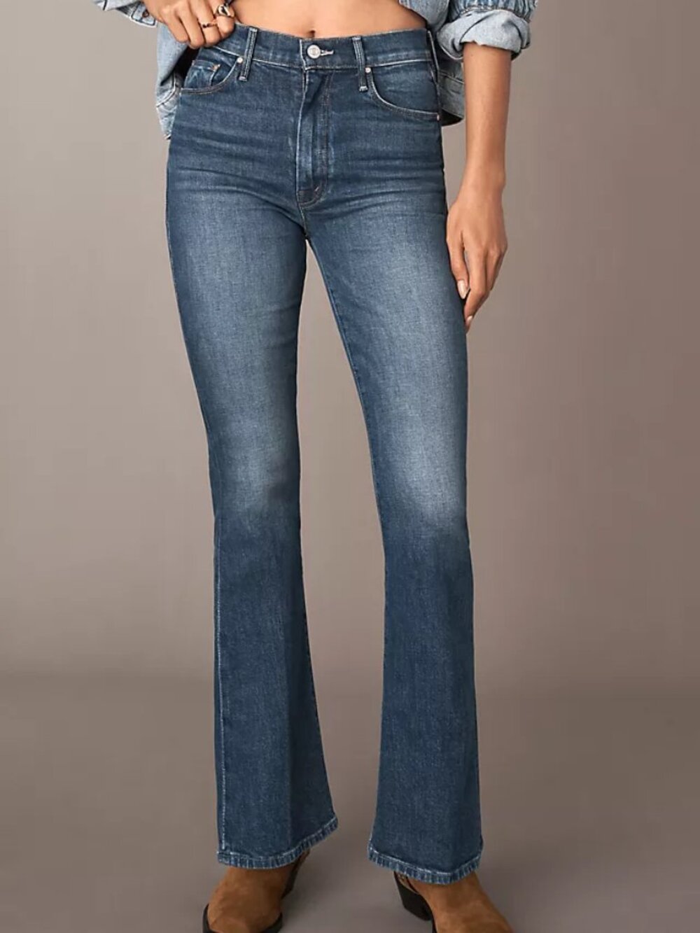 MOTHER “Lil Hi Waisted Weekender Skimp” Jeans-Perfectly Imperfect